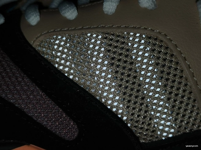 Boost 700 Yeezy Enflame GW0297 Adidas Amber 0716